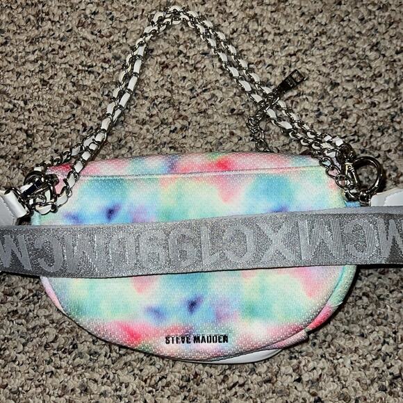Like New STEVE MADDEN CONVERTIBLE MULTI COLOR BELT BAG. - Picture 7 of 7